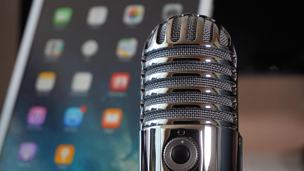 6 Top Podcast Monetization Platforms to Earn More